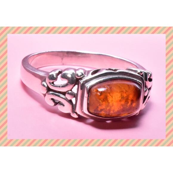 VTG Sterling Silver Amber Gemstone Damask Floral Motif Ring Approximate Size 9 - Picture 4 of 16